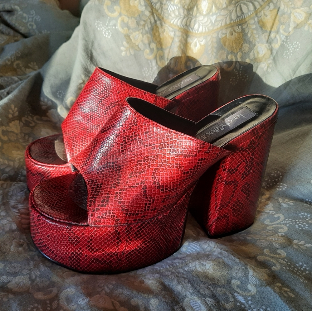 Platform heels